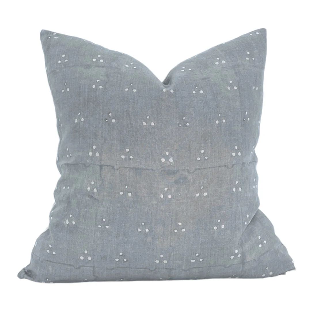 Designer Nishaan Blue Pillow Cover //  Gray Blue Pillow Cover // Boutique Pillow Covers // Modern... | Etsy (US)