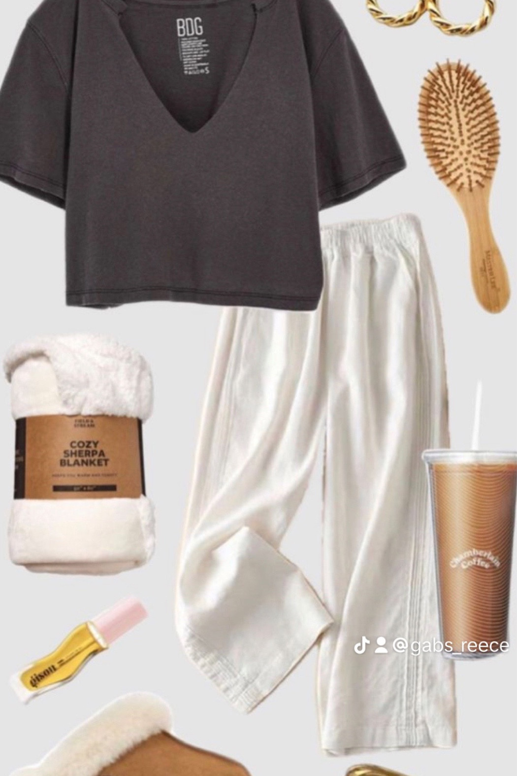 comfy outfit

#LTKstyletip #LTKSeasonal #LTKHolidaySale