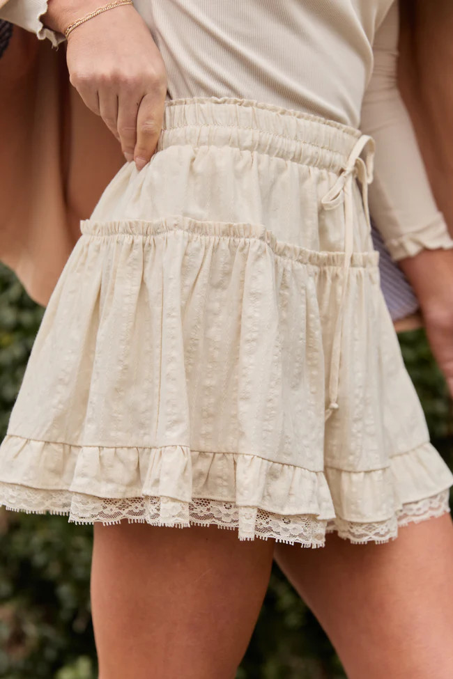 Kenna Cream Lace Skort | Pink Lily