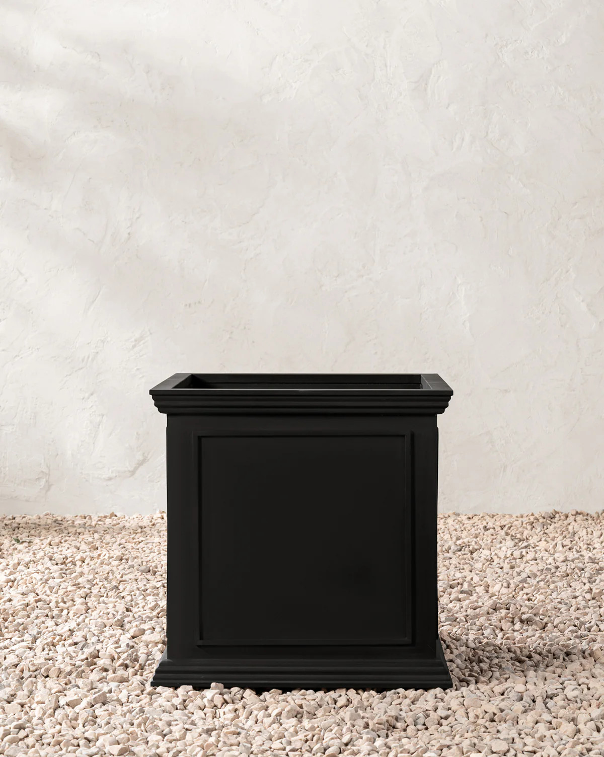 Riggins Outdoor Planter | McGee & Co. (US)