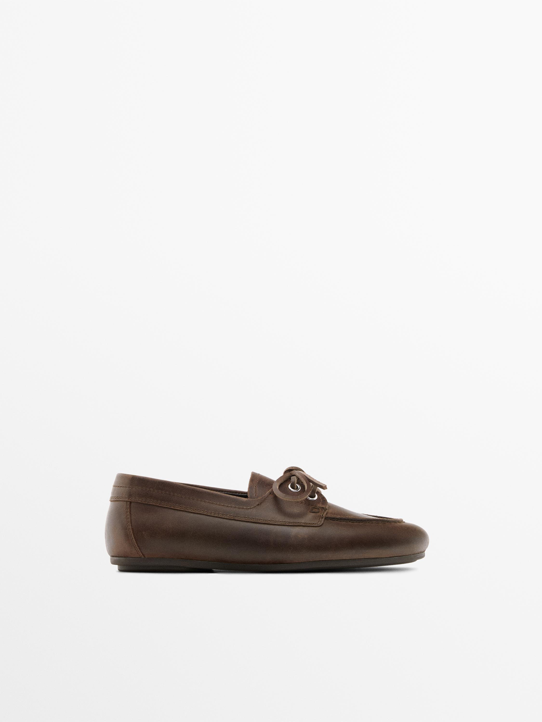 Leather deck shoes | Massimo Dutti US