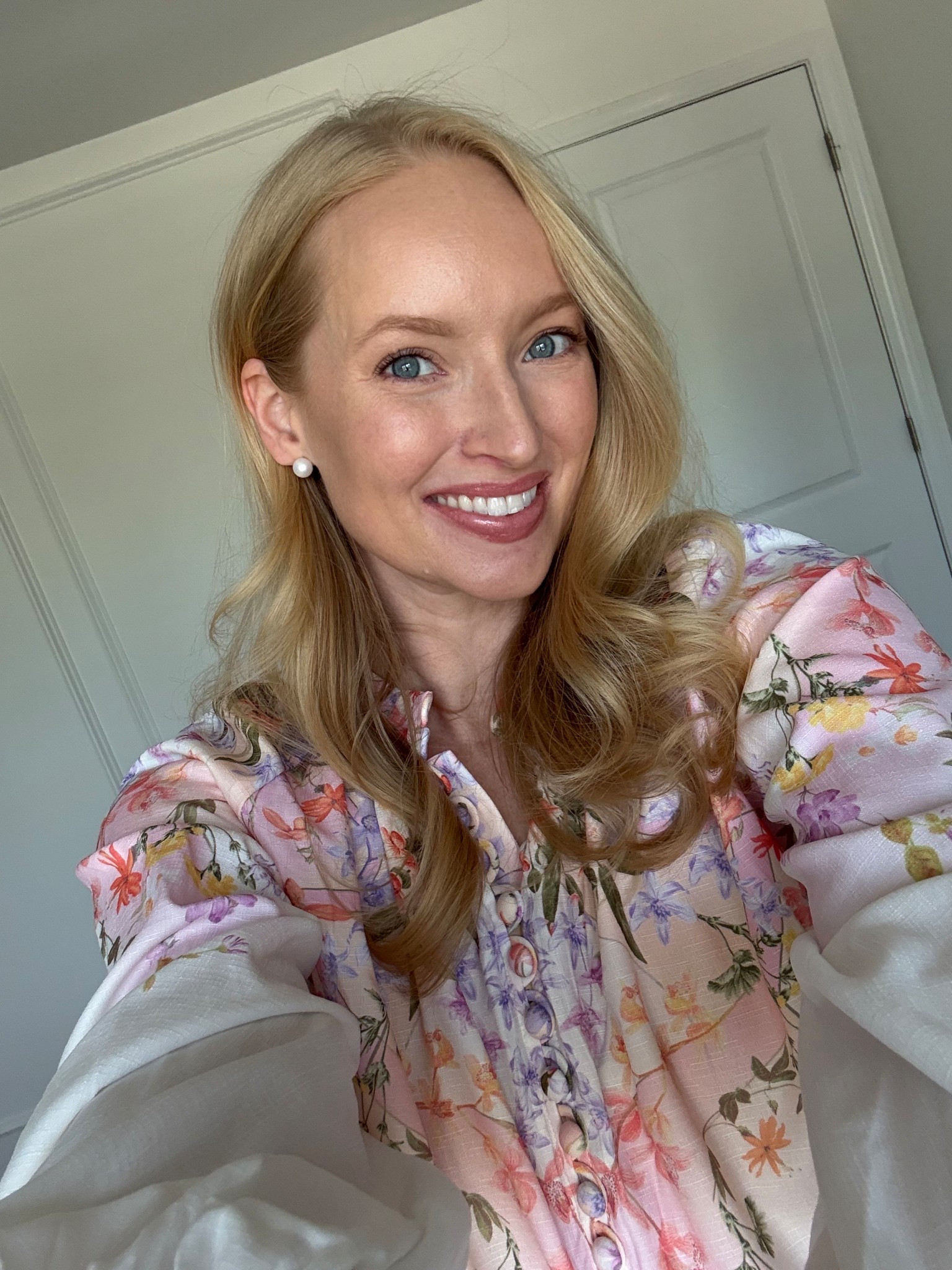 Todays makeup routine! This was a quick and minimal eye look (used the shade cashew in the cream eyeshadow) 

@nordstrombeauty #nordstrompartner 

#LTKBeauty #LTKSeasonal