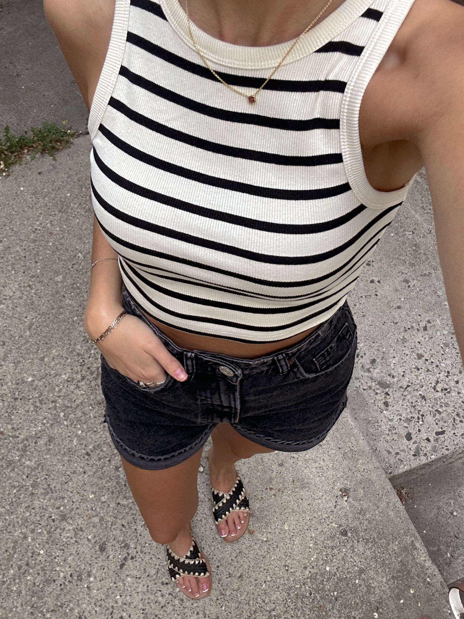a simple summer outfit: size S in striped H&M tank and size 2 in Zara black denim shorts (8197/053). Sandals are from Target and TTS!

#summer2023 #summerfits #summerlooks #summerstyle #summeroutfits #zara #zaradenim #stripedtank #targetstyle #casuallook #casualfit #minimalstyle #everydayoutfit #everydayoutfits 