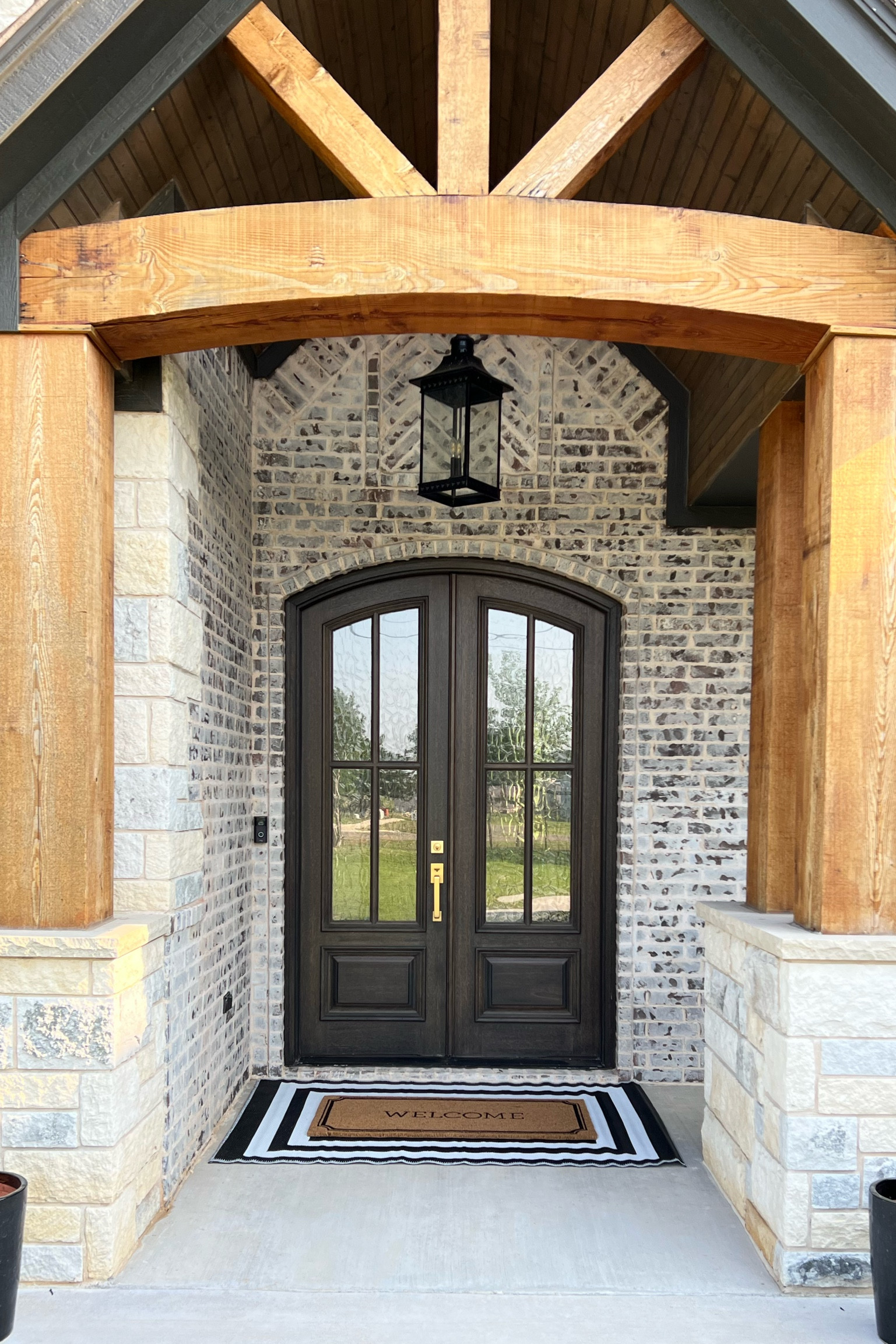 Loving this new door mat combo! 

Black and white rug, outdoor rug, welcome mat, front porch, outdoor living, patio, door mat 

#LTKSeasonal #LTKhome #LTKunder50