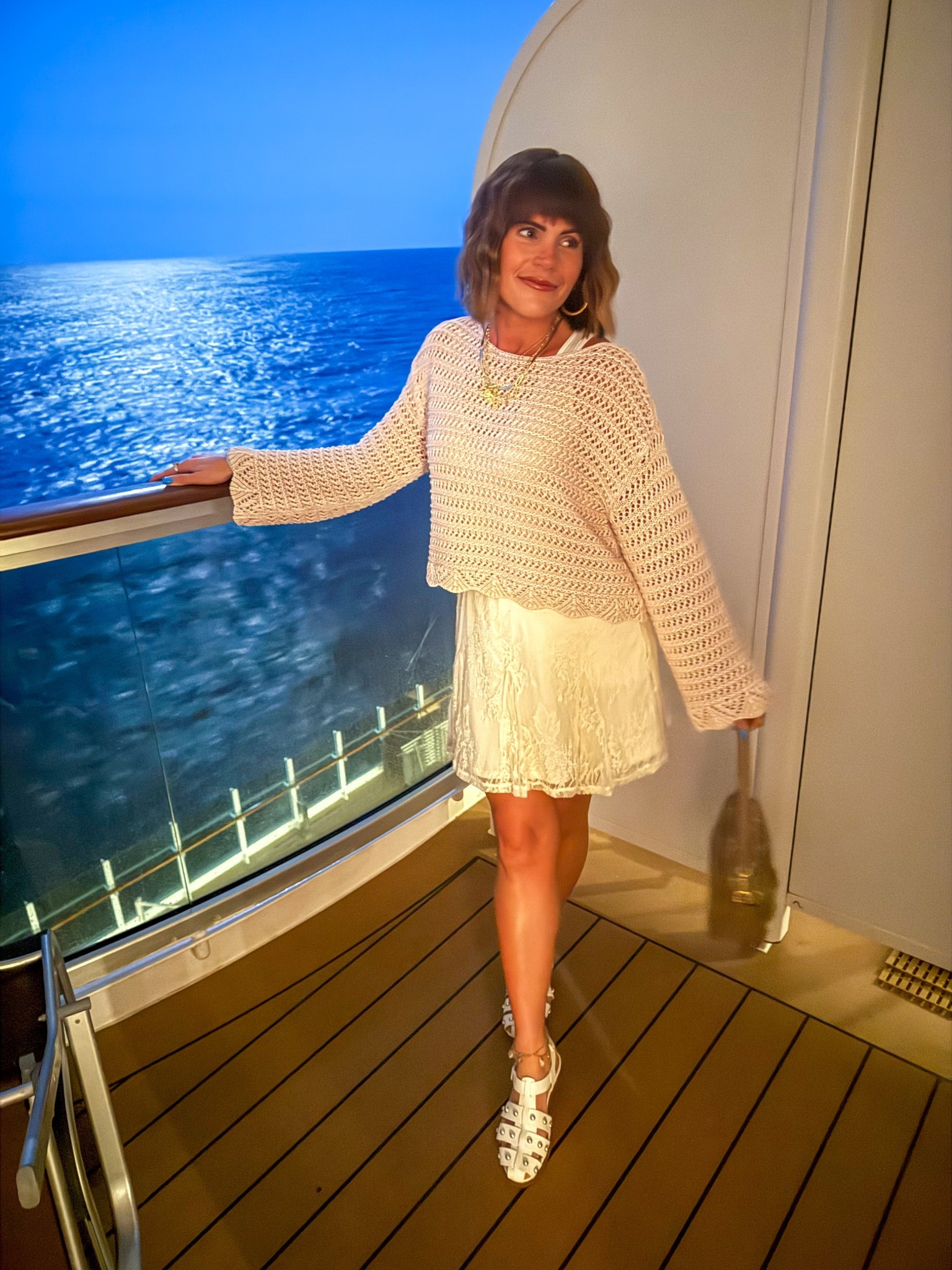 Cruise!🛳️Dinner look!!🎀☀️🌊🍰

Small in everything tts

American eagle 
Crochet sweater 
Light pink sweater 
Lace skirt 
Target 
Target finds 
Spring break 
Spring style
Summer sweater 
Cruiseship

#LTKTravel #LTKSaleAlert #LTKStyleTip
