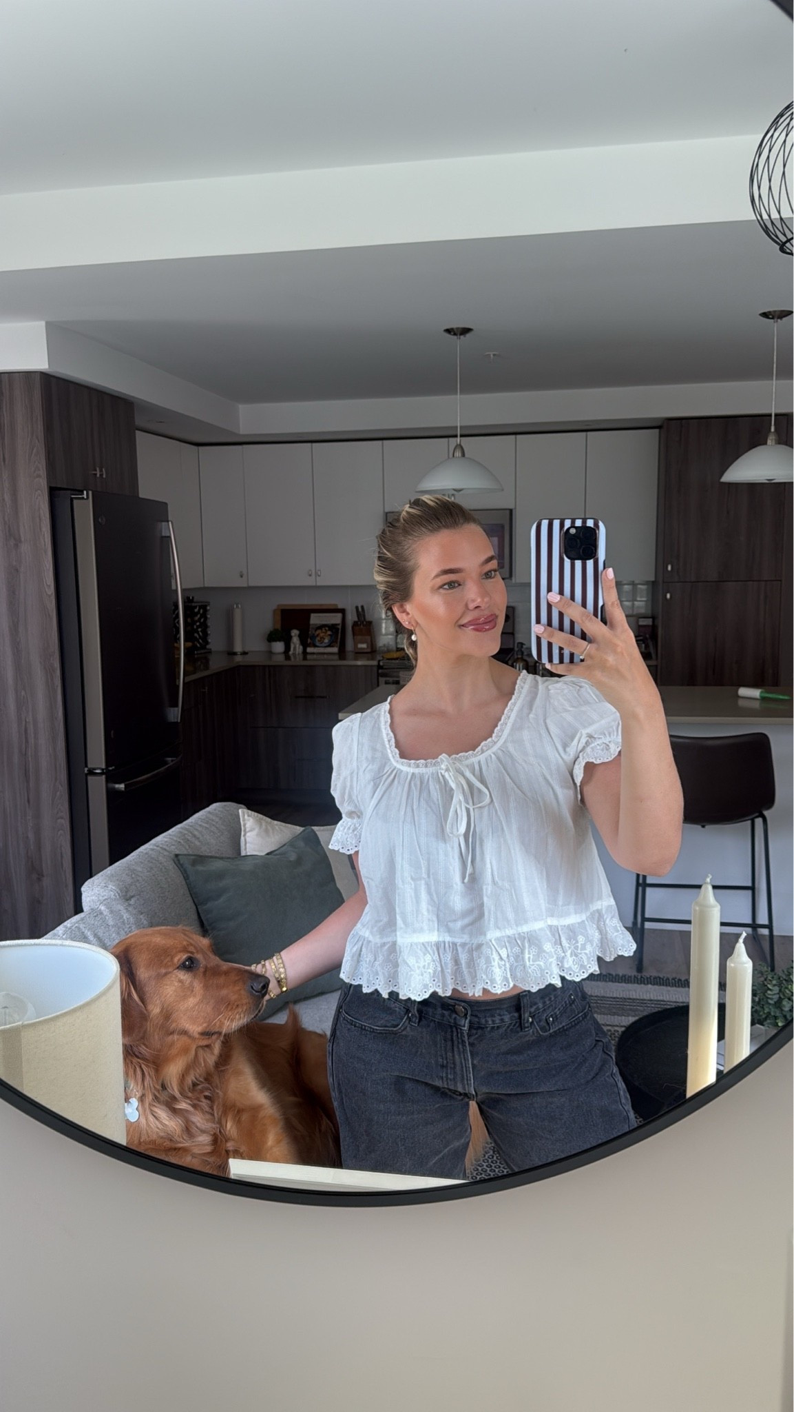 Ootd🤍

#LTKcanada #LTKjeans #LTKmidsize