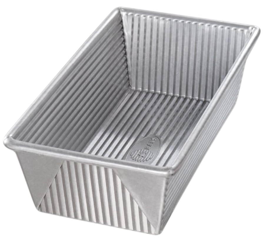 USA Pan Bakeware Aluminized Steel Loaf Pan, 5"D x 10"W x 3"H, 1.5 Pound | Amazon (US)