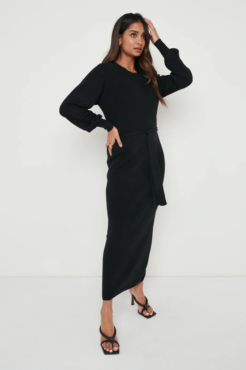 Mae Crew Neck Knit Dress - Black | Pretty Lavish (UK)