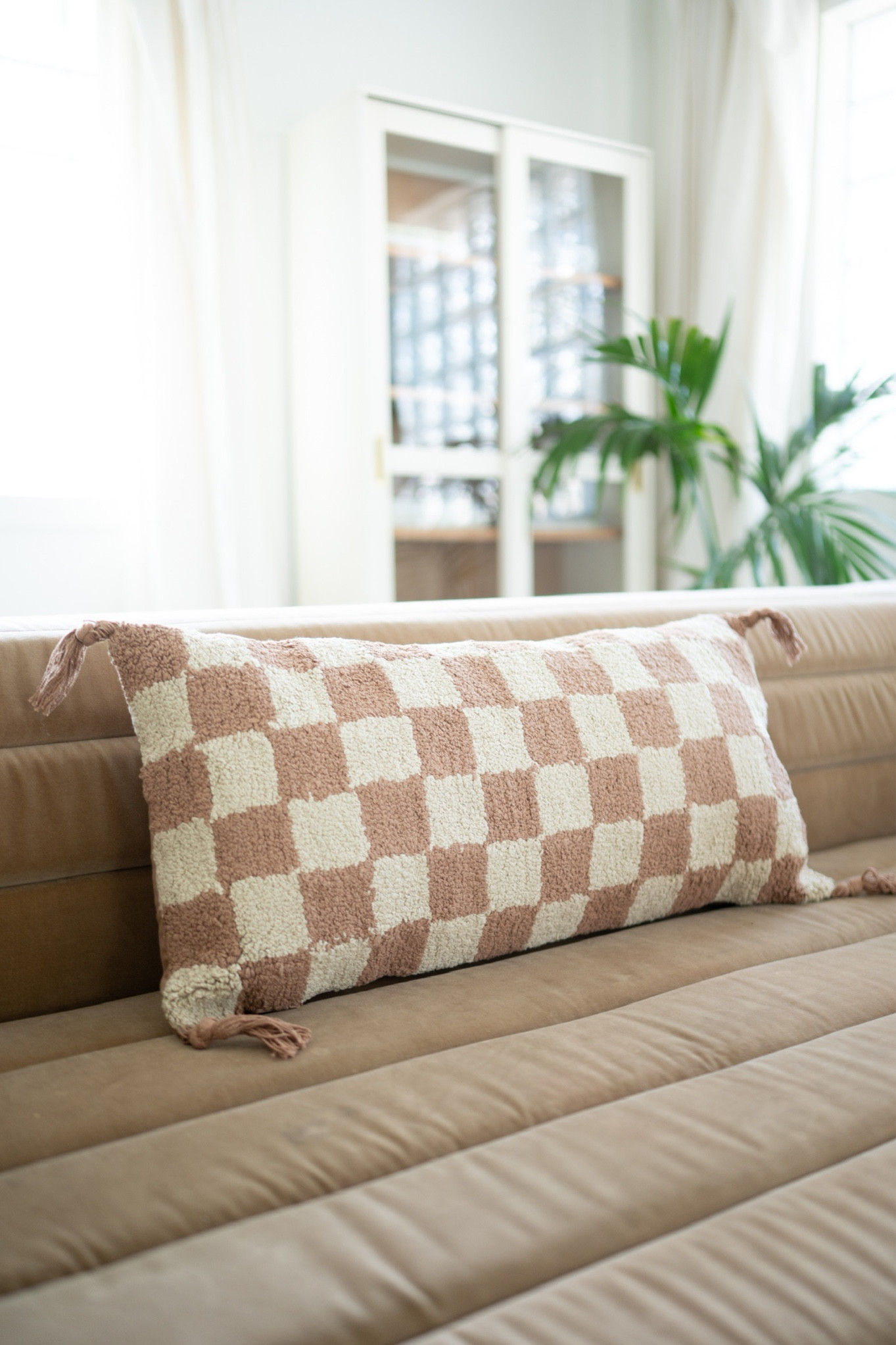 Sweenshots studio collection  - checkered throw pillow, home decor 

#LTKHoliday #LTKhome #LTKGiftGuide