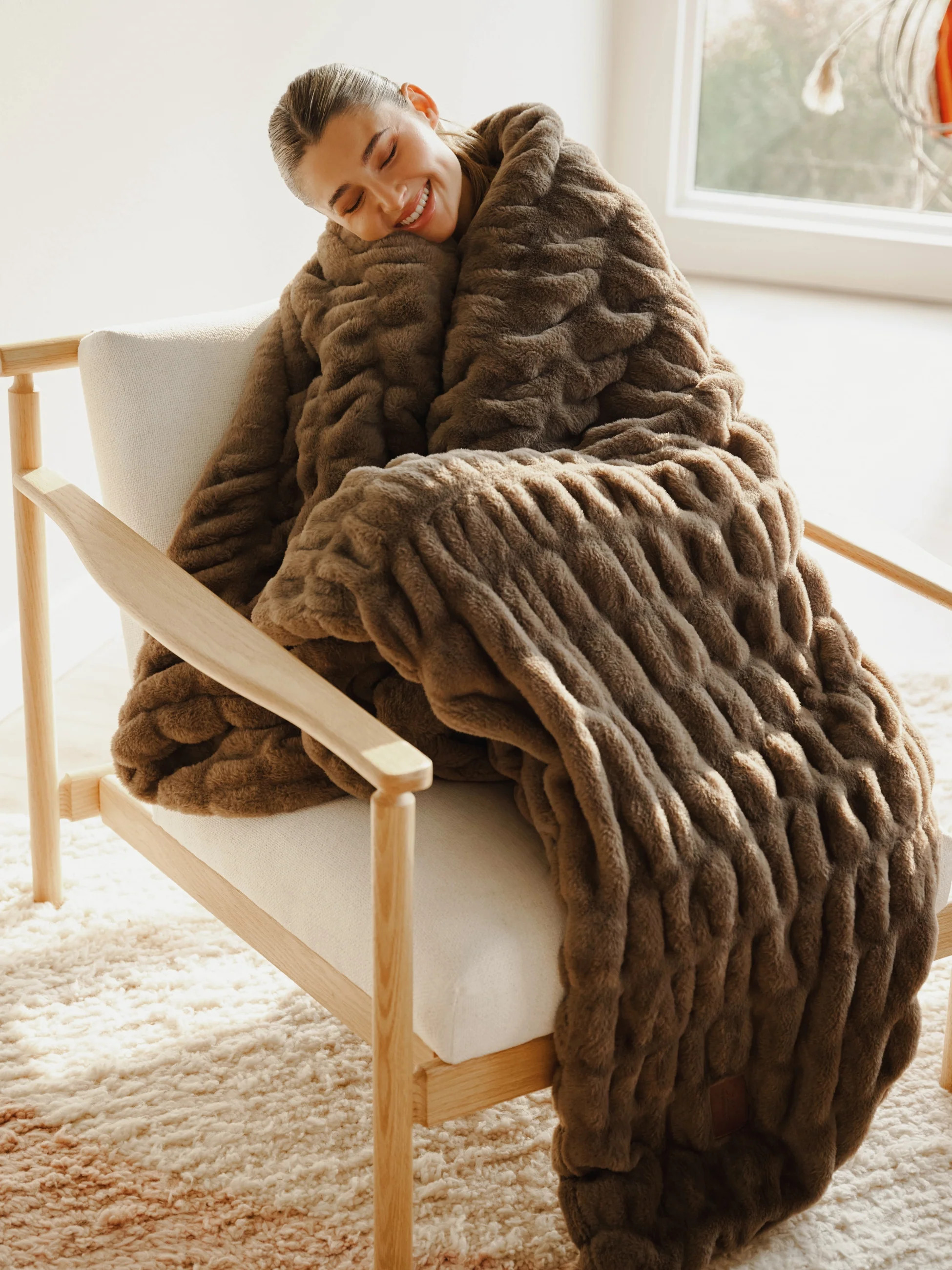 Comfrt Dreamer Blanket | Bear | Brown | L | Large | Comfrt
