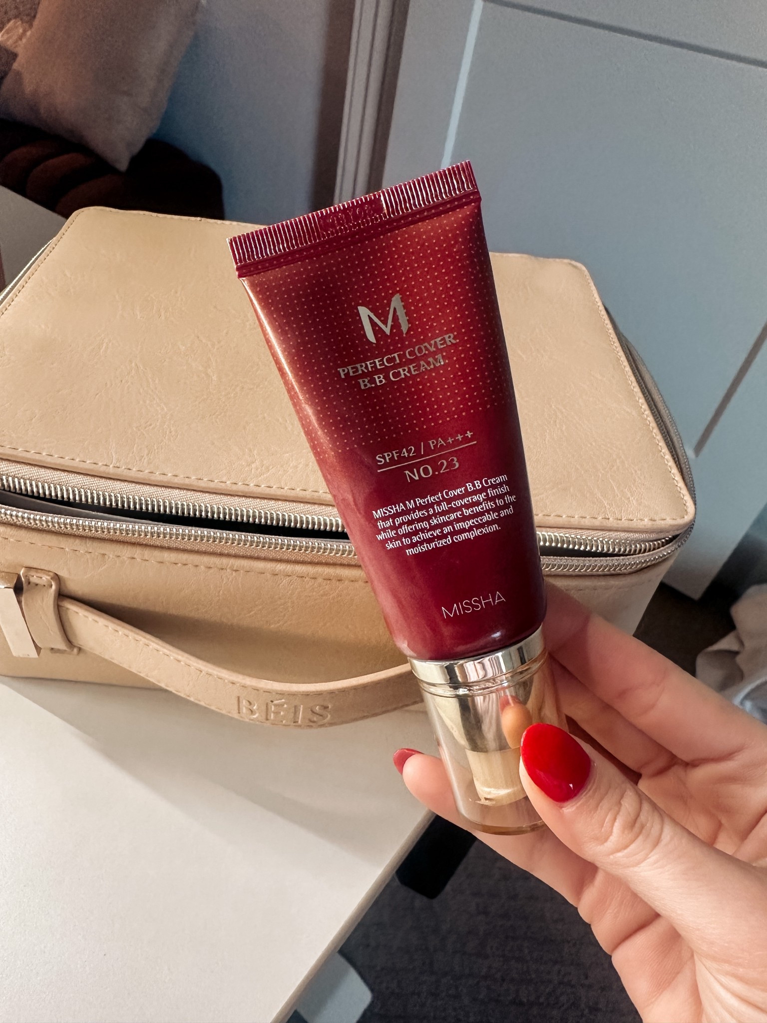 The best tinted sunscreen I’ve tried!! & it’s on Amazon under $15 🙌🏼 so so good. Also been loving this beis makeup bag. Great for travel - holds so much  

#LTKTravel #LTKBeauty