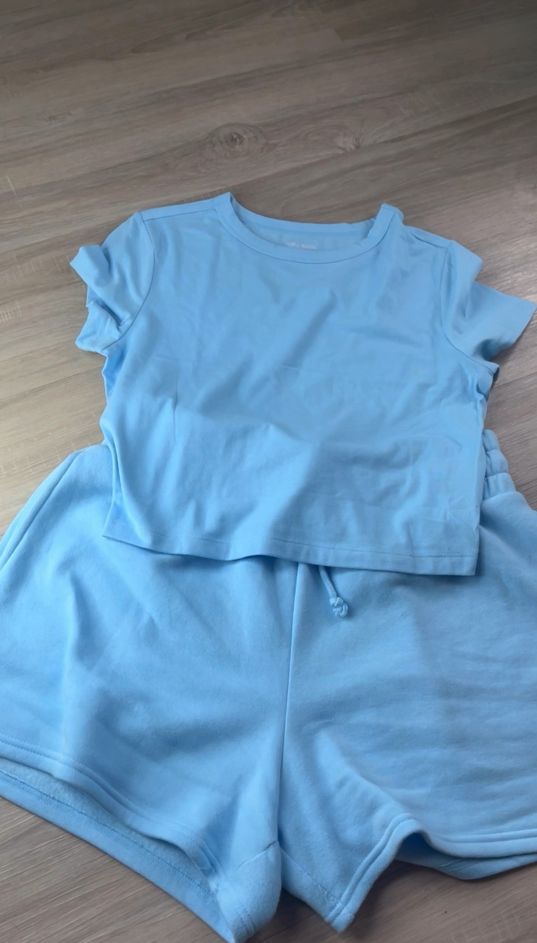 Matching set

Spring outfit  vacation outfit  resort wear  loungewear  lounge set  fleece short  travel outfit

#LTKSeasonal #LTKstyletip #LTKfindsunder50