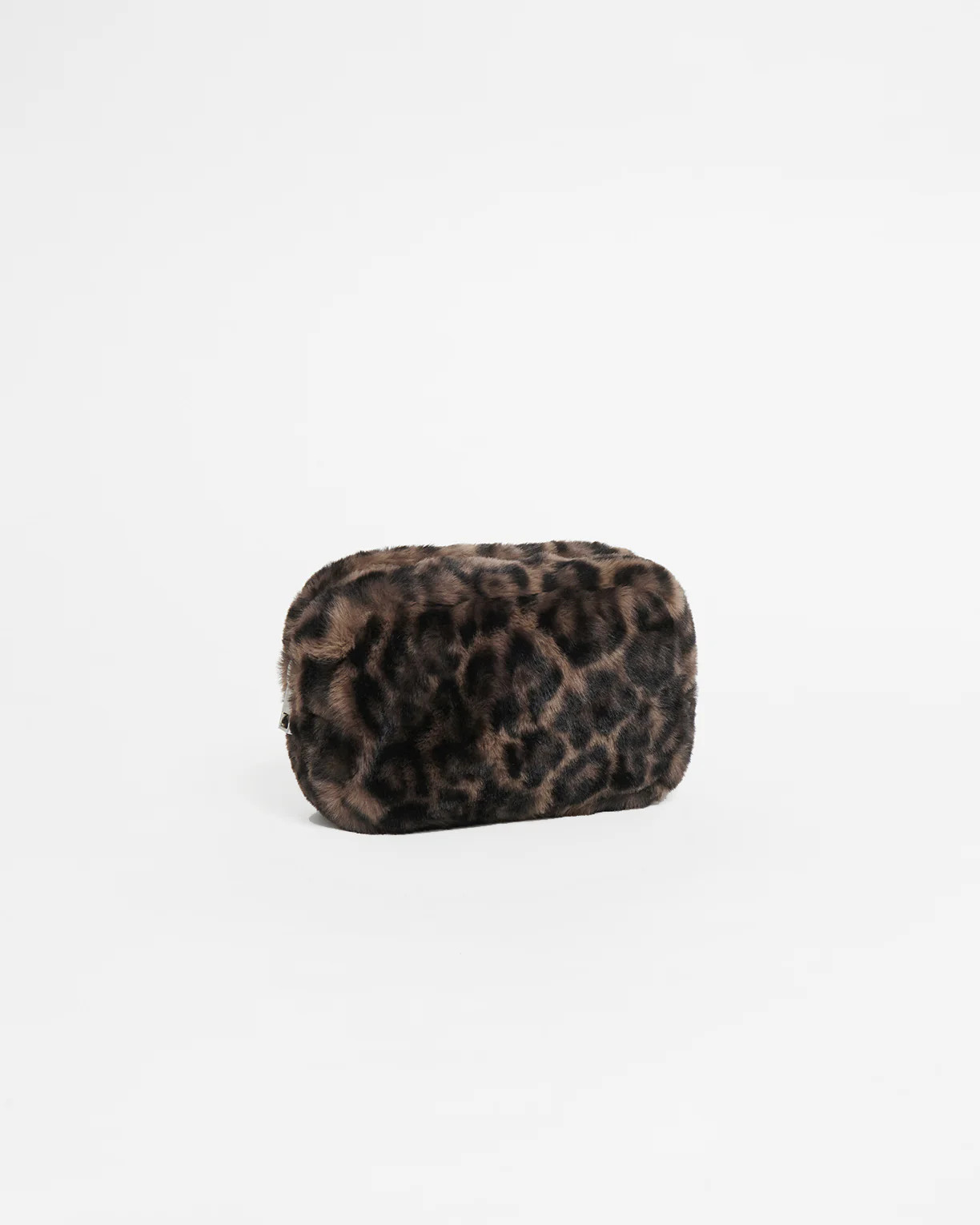 Noor Faux Fur Travel Pouch in Dark Leopard | Apparis