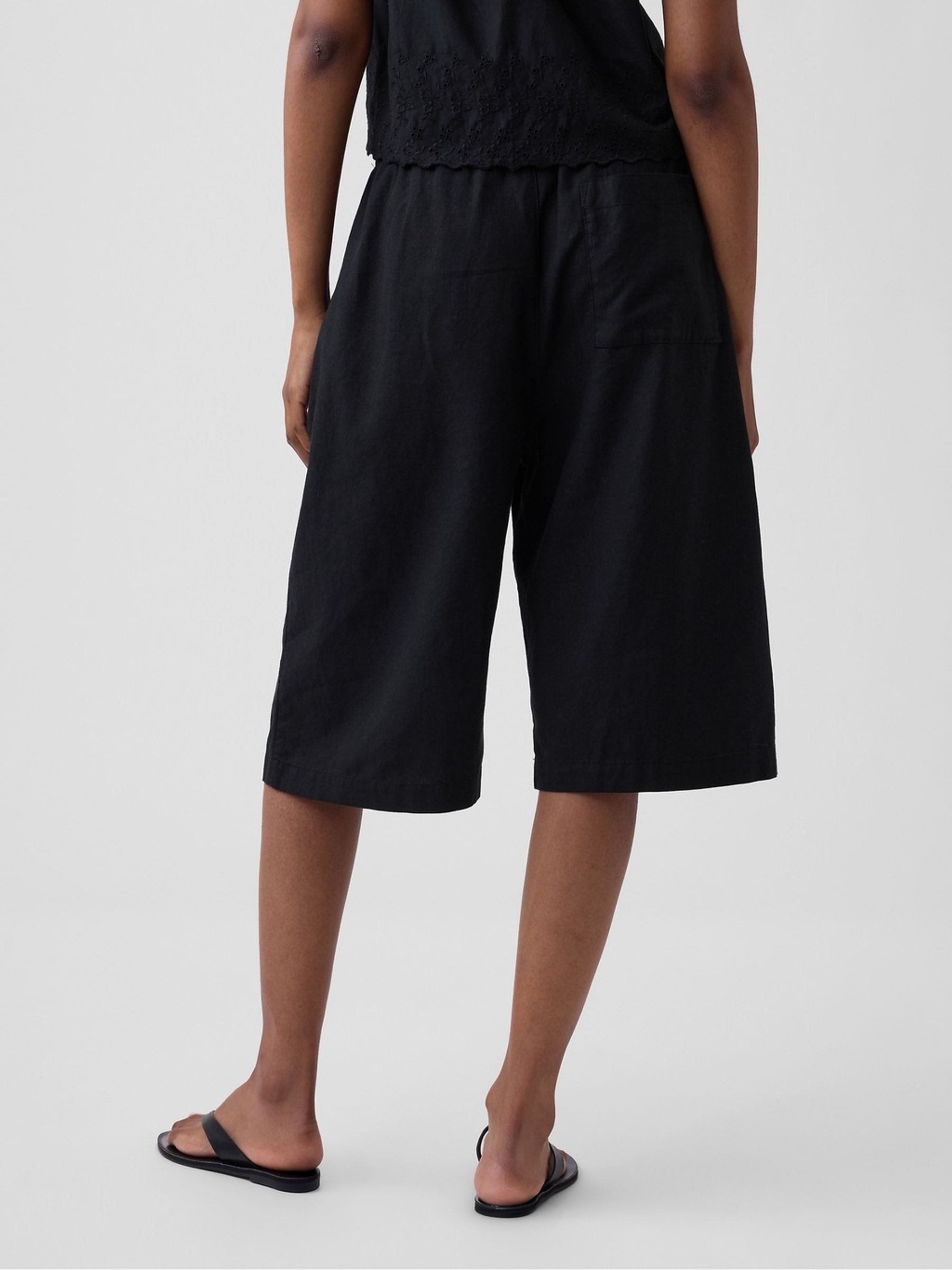 Black Linen Blend Relaxed Crop Culotte Trousers | Gap | GAP UK