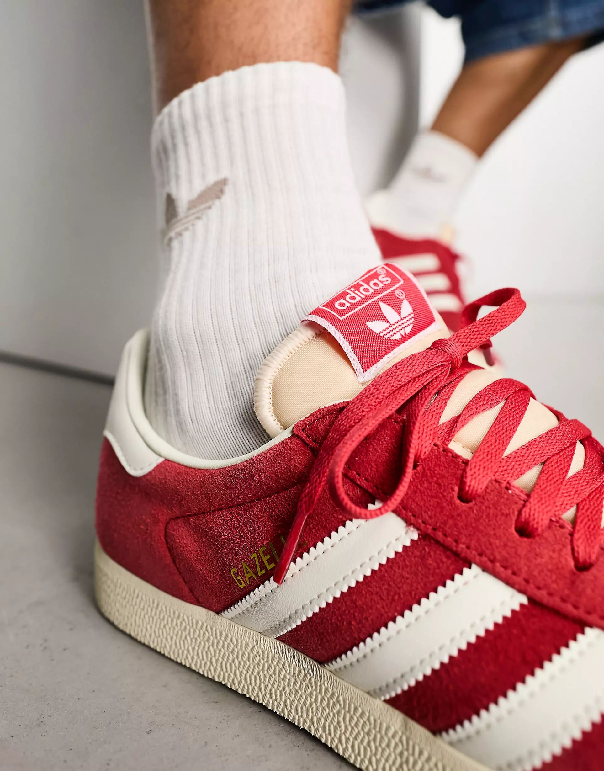 adidas Originals Gazelle trainers in cranberry and white | ASOS (Global)