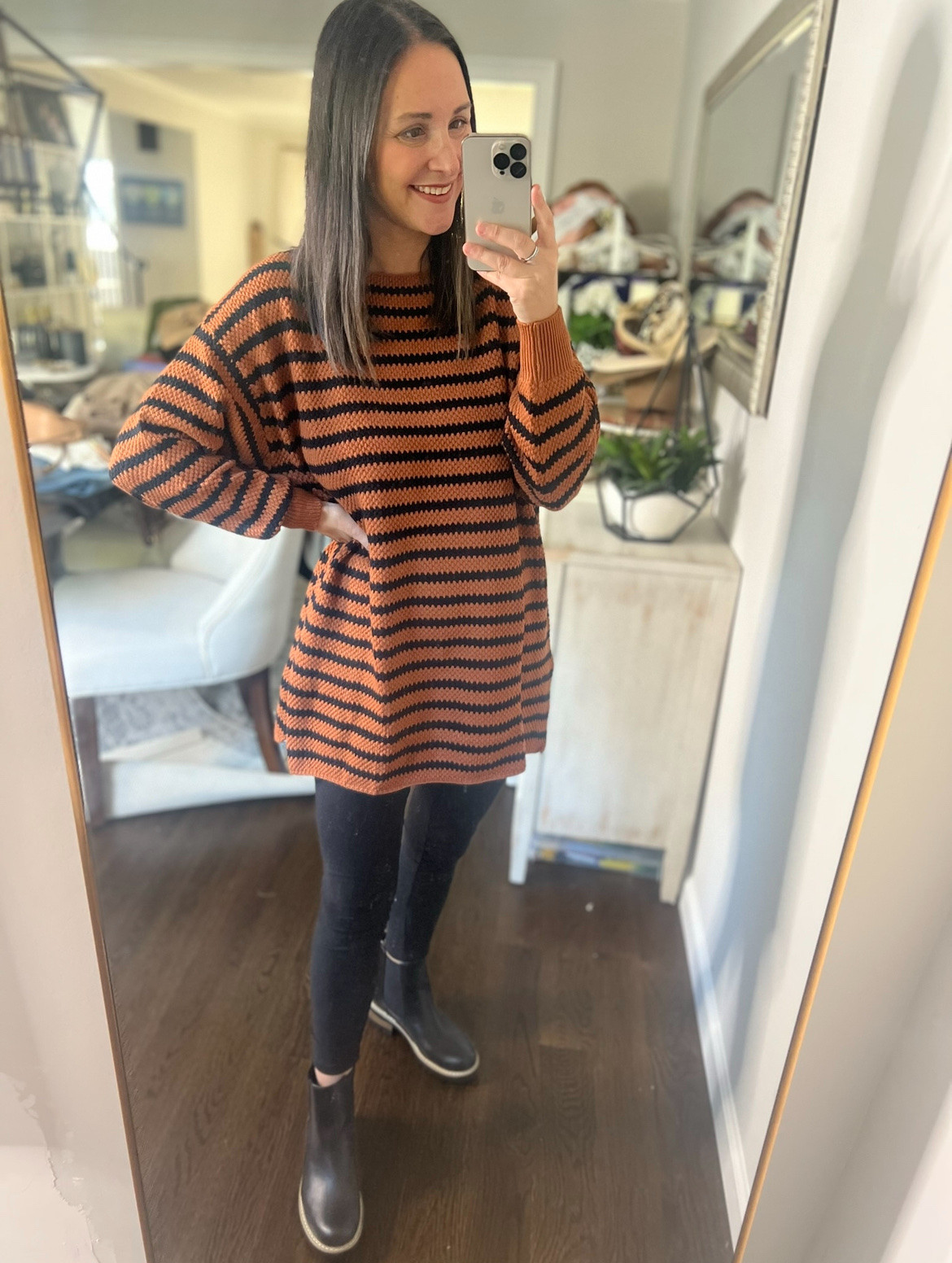 Thanksgiving outfit idea with one of my favorite legging friendly sweaters. Wearing a S. 

#LTKSeasonal #LTKFindsUnder50 #LTKHoliday