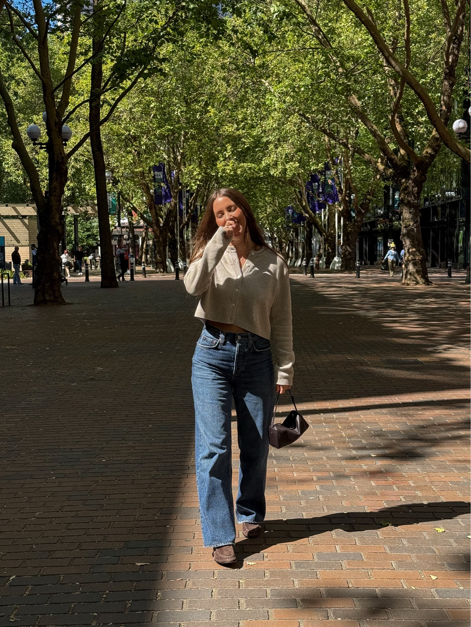 the kind of outfit that always works 🤎 cropped cardigan, relaxed denim, and a small statement bag.

aritzia outfit, loafers outfit, penny loafers, wide leg jeans outfit, casual chic, effortless style, everyday outfit, neutral fashion, capsule wardrobe, elevated basics, relaxed denim, cropped cardigan, old money style, minimalist fashion, classic outfit, street style, fashion inspiration, everyday fashion, weekend outfit, aritzia style

#LTKSeasonal #LTKootd #LTKdayinmylife