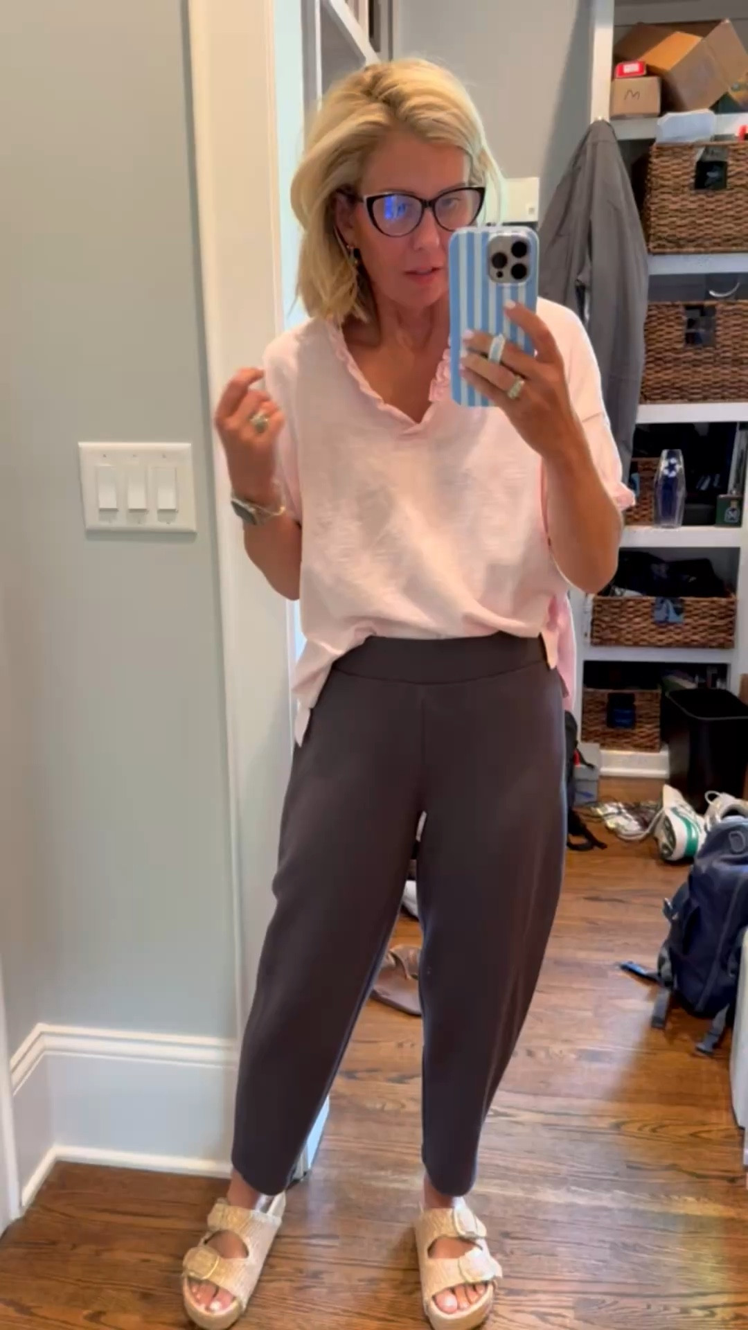 My barrel pant is less than $50! If you don’t have a pair of these, now is the time. I wear a small petite. Top - o/s Sandal - 8.5 (size 1/2 up) 
*Use my Loopy code mixandmatchmadness 