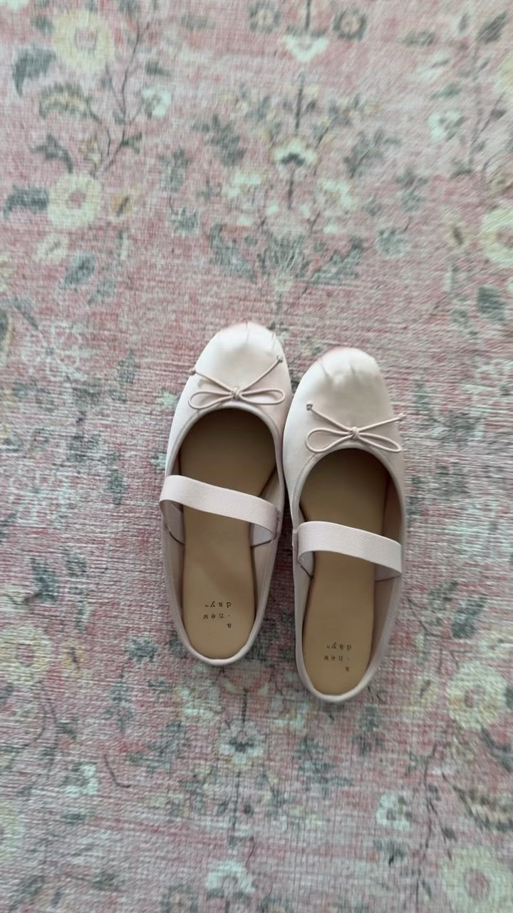 30% off Target shoes! These are so cute & comfy

#LTKgrwm #LTKootd #LTKSaleAlert