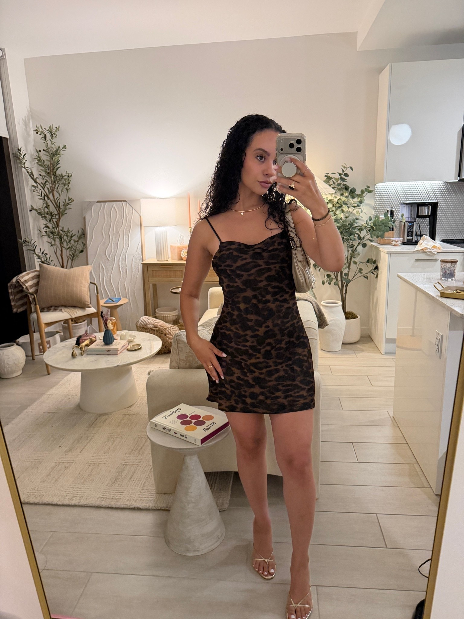 GRWM OOTN leopard outfit with gold accents 


Size 2 dress, adjustable straps. Typically a 7.5 and sized up to a 39 in Femme LA heels because they run extremely small. @Aritzia @electricpicks

#LTKgrwm #LTKU #LTKootd