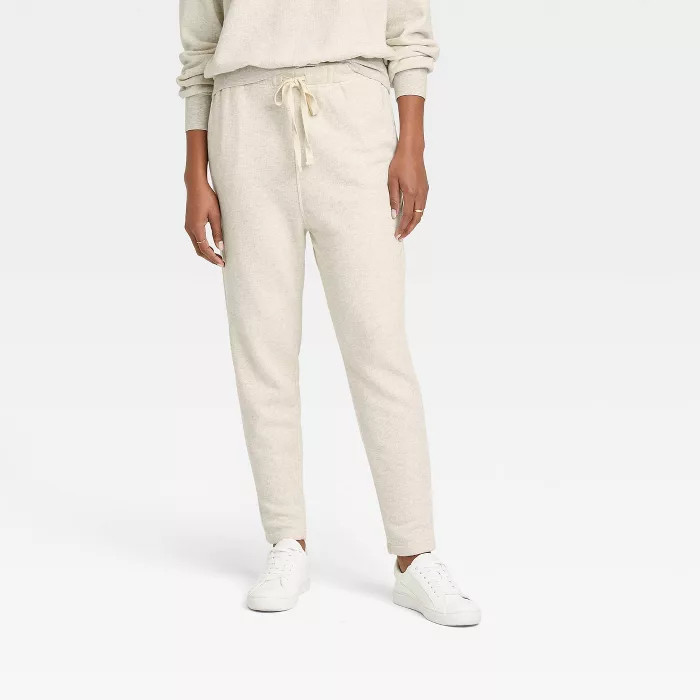 Women's Mid-Rise Rib-Knit Tapered Jogger Pants - Universal Thread™ | Target