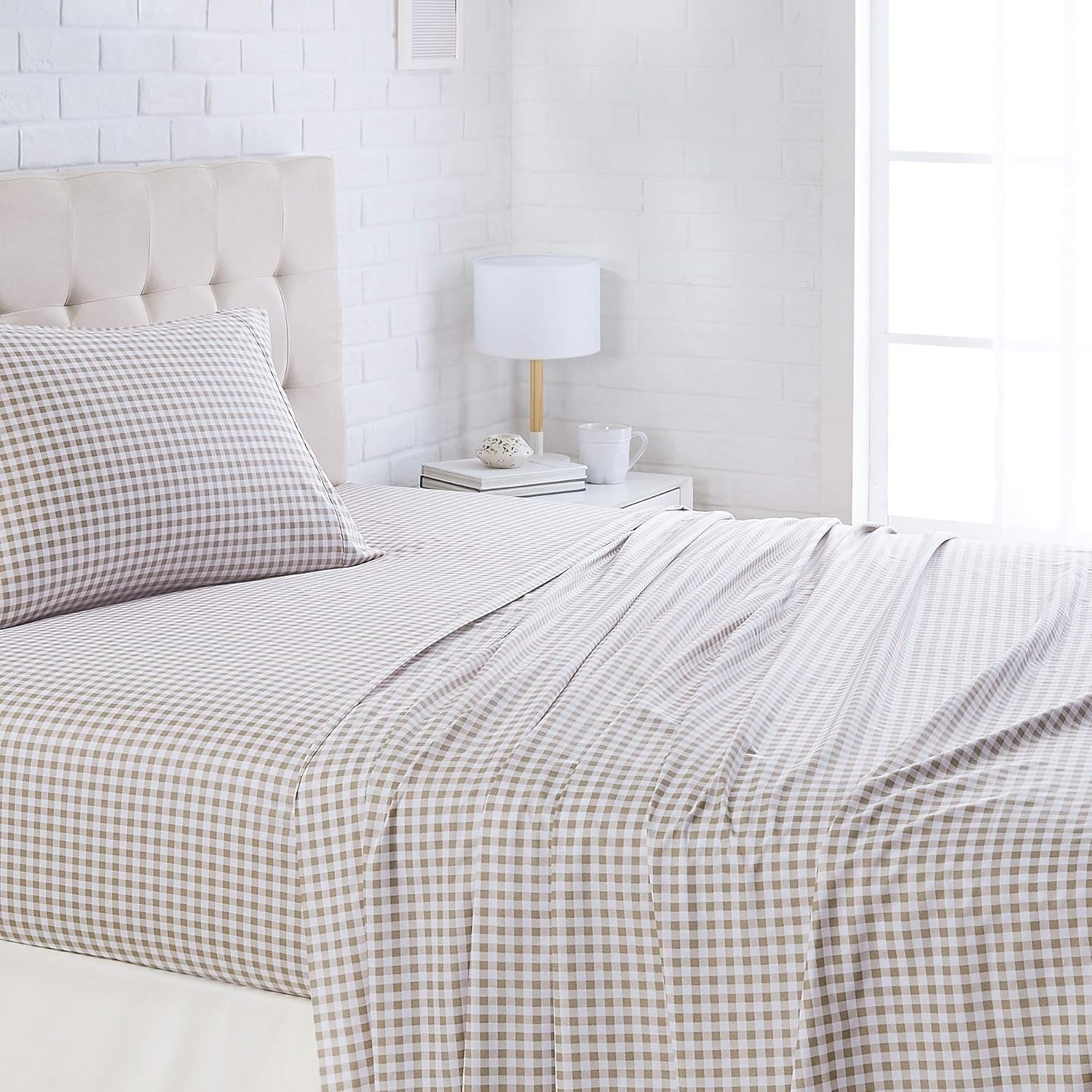 AmazonBasics Lightweight Super Soft Easy Care Microfiber Bed Sheet Set with 16" Deep Pockets - Fu... | Amazon (US)