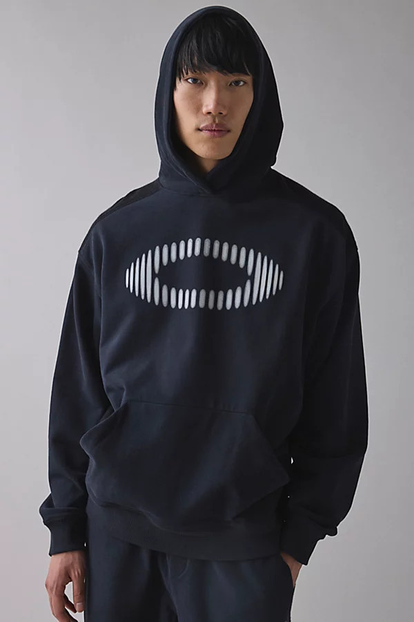 Oakley UO Exclusive Hoodie Sweatshirt in Blackout, Men's at Urban Outfitters | Urban Outfitters (US and RoW)