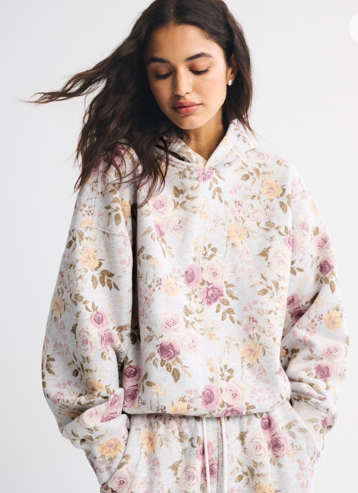 Abercrombie sale + 15% off with code CYBERAFTTACK

#LTKTravel #LTKCyberWeek #LTKSaleAlert