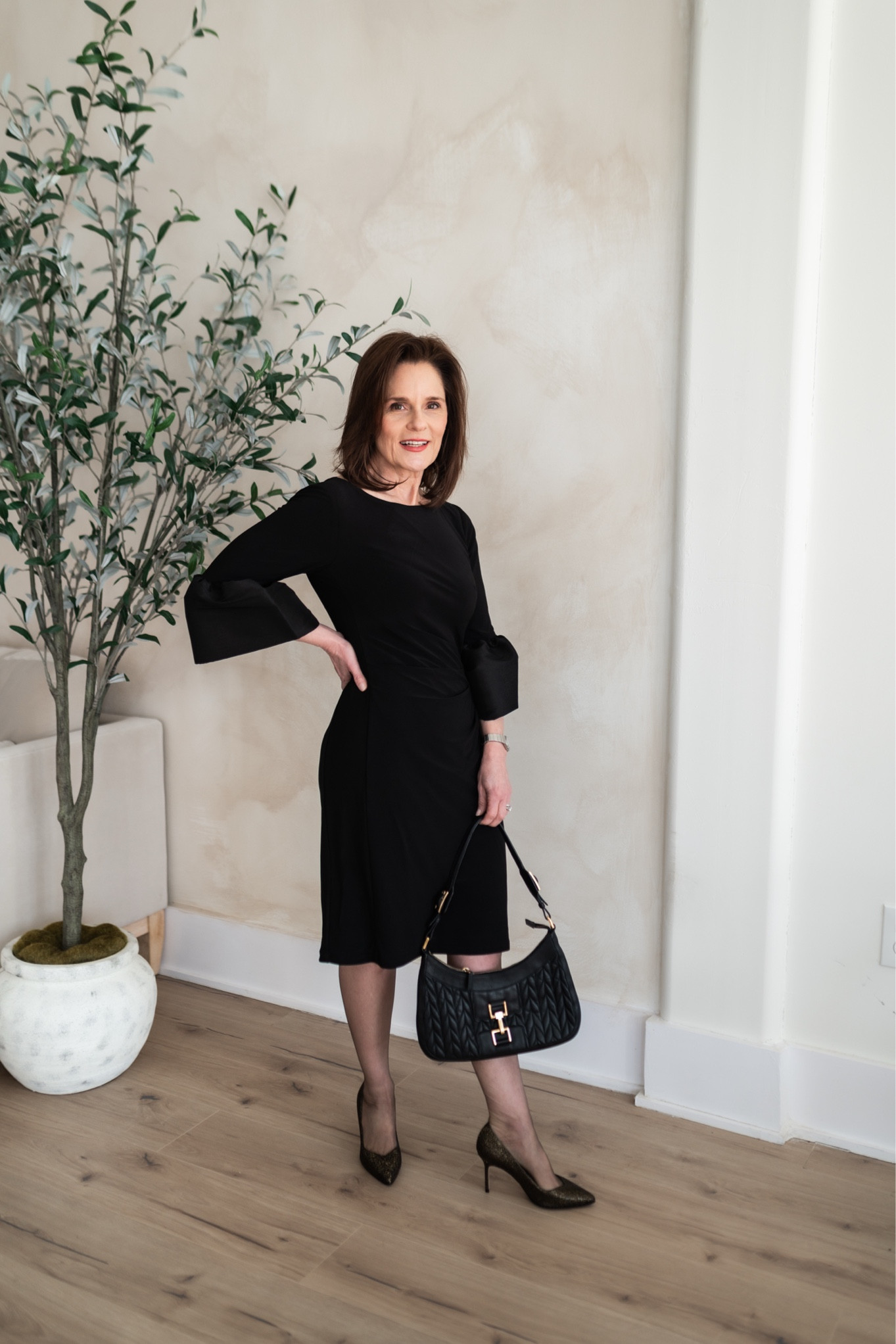 Petite friendly LBD perfect for your next soirées or evening wedding.  Runs TTS, wearing size 2.


#LTKPetite #LTKWedding #LTKOver40