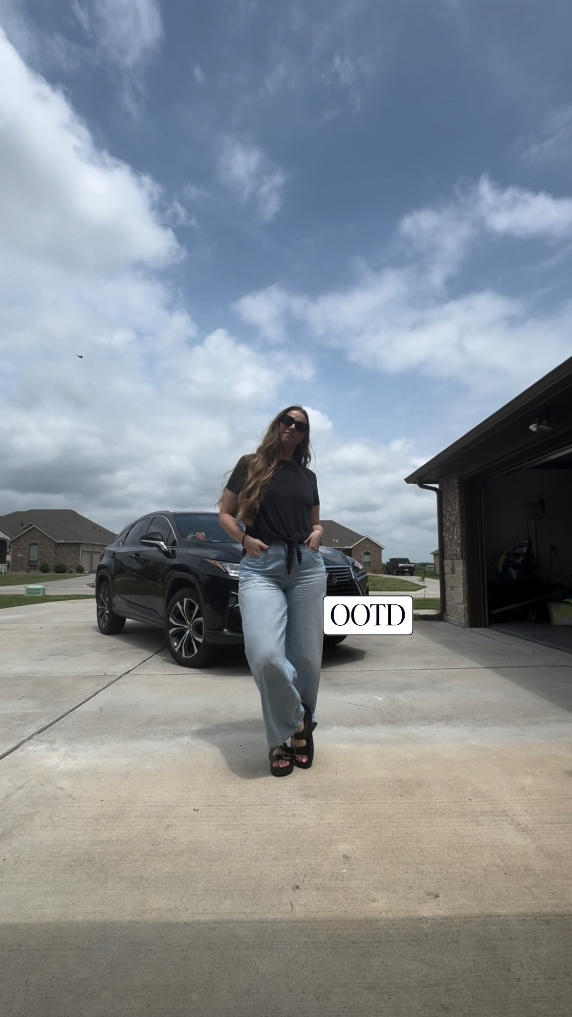 These wide leg pants are everything!! Honestly feels like lounge pants! They are on major sale right now! 