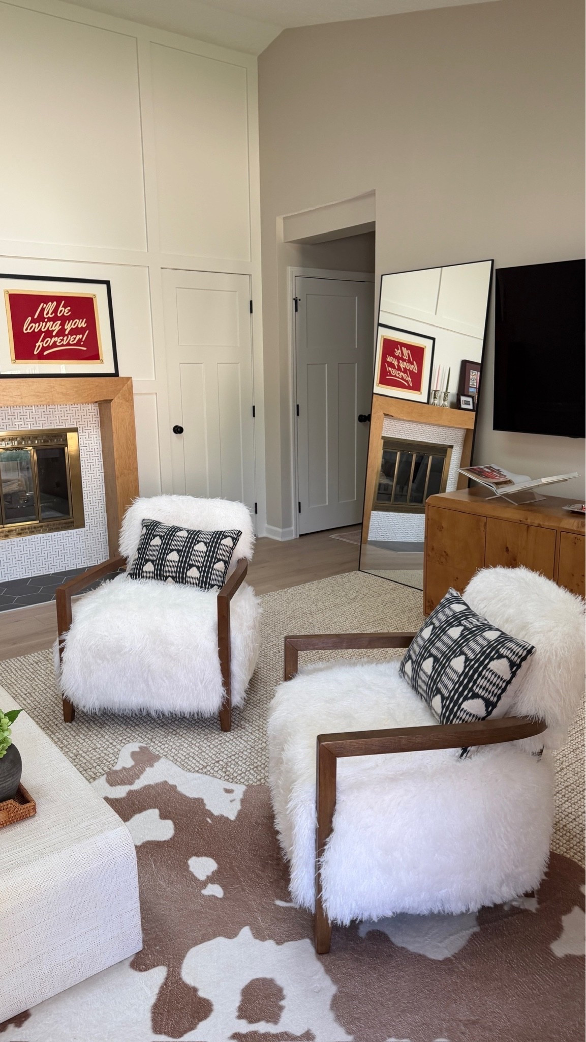 Living room details! Love these chairs

#LTKHome