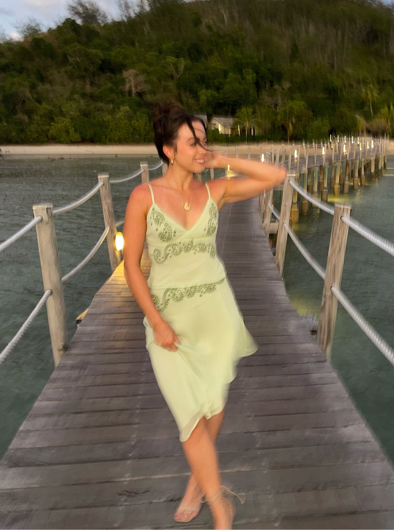 Top size 4
Skirt size 2 (sized down in the skirt because I wanted it to sit higher waist)
Heels are old I think from Shein 

#LTKTravel #LTKFindsUnder100 #LTKStyleTip