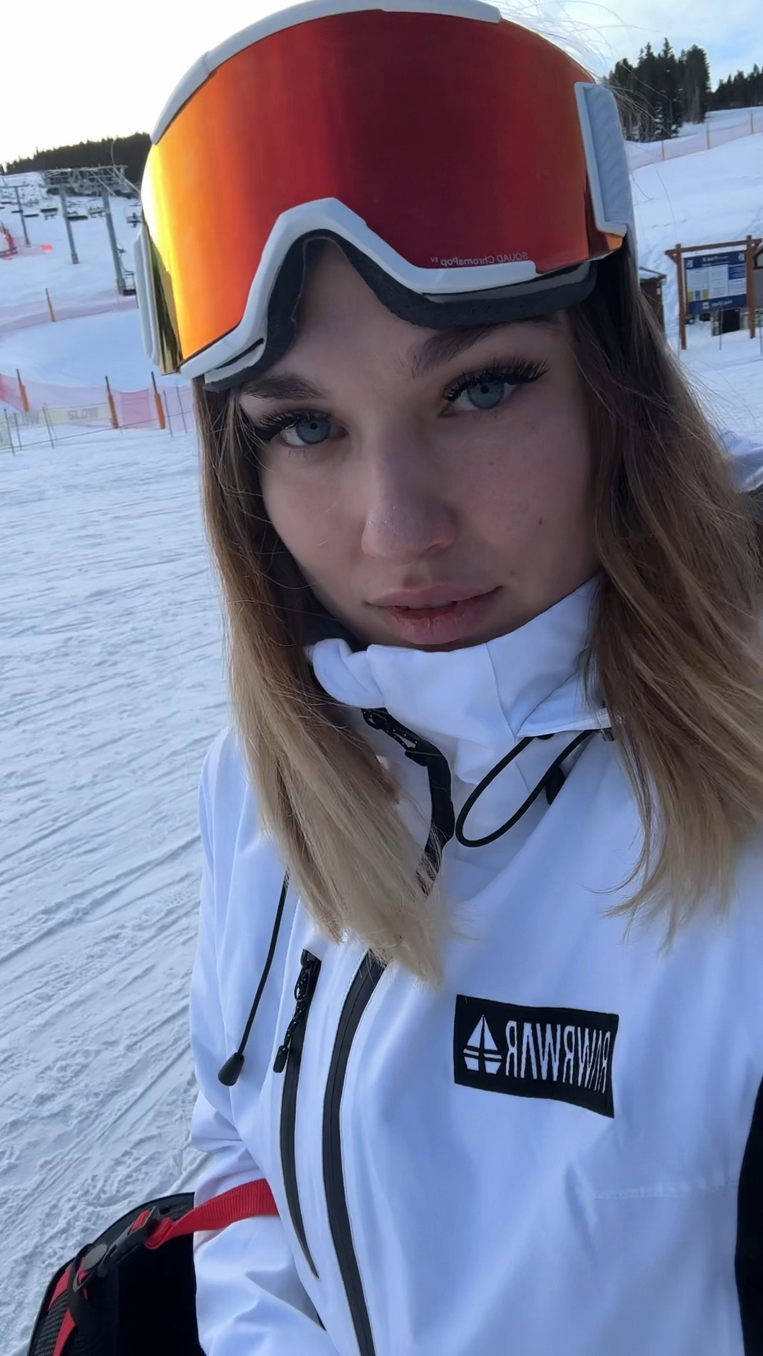 Perfect ski suite for your upcoming mountain trip 🏔️ 🎿 

#LTKActive #LTKStyleTip #LTKSeasonal