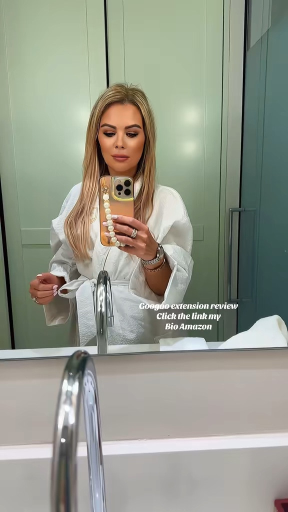Googoo hair extensions #googoohairextensions #hairextensions #blondehair

#LTKdayinmylife #LTKBeauty #LTKOver40