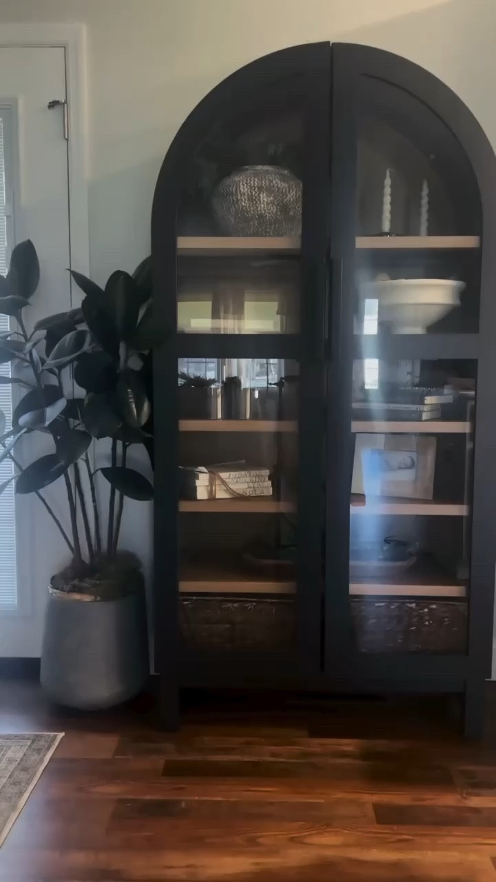 Loving this Walmart arched shelf, great quality and the perfect affordable price of home decor to add to your home. Comes in two colors. 


Living room decor 
Kitchen decor 
Dining room decor 
Office decor 
Amazon decor 
Walmart home 
Amazon home 

Lounge set 
Winter fashion 
Winter outfit 
Winter outfits 
Travel outfits 
Valentine’s Day 
Work outfit 
Resort wear 
Bedding 

#LTKVideo #LTKhome 

#LTKSeasonal #LTKHome #LTKSaleAlert