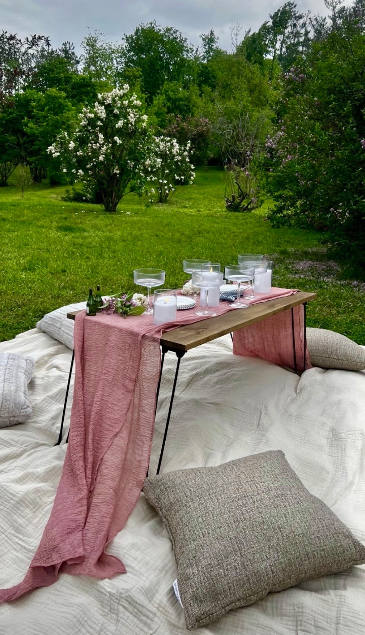 This was the wedding table scape of my dreams 💍 
Simple & easy!

#LTKcanada #LTKsummer #LTKwedding