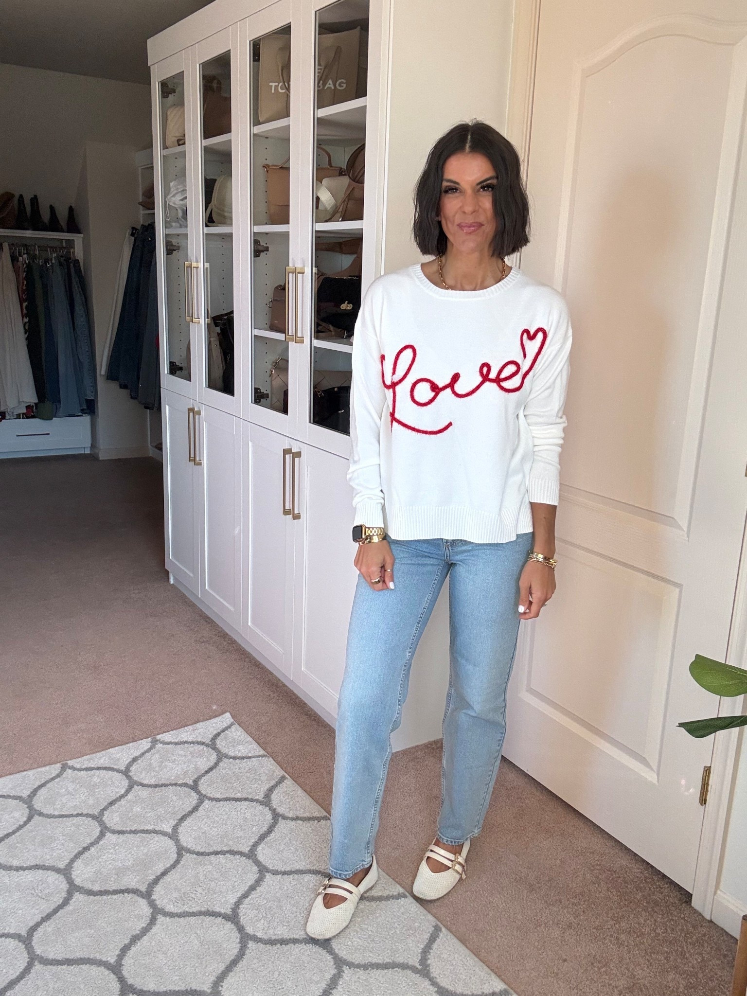 Size small in sweater
Size 2 regular length in jeans 

#LTKSeasonal #LTKFindsUnder100 #LTKSaleAlert