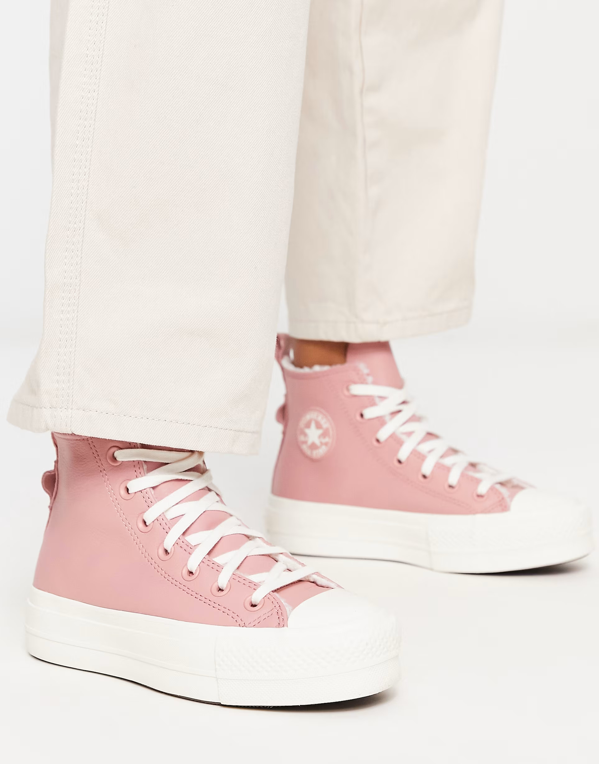 Converse Lift Hi leather sneakers with teddy lining in pink | ASOS (Global)