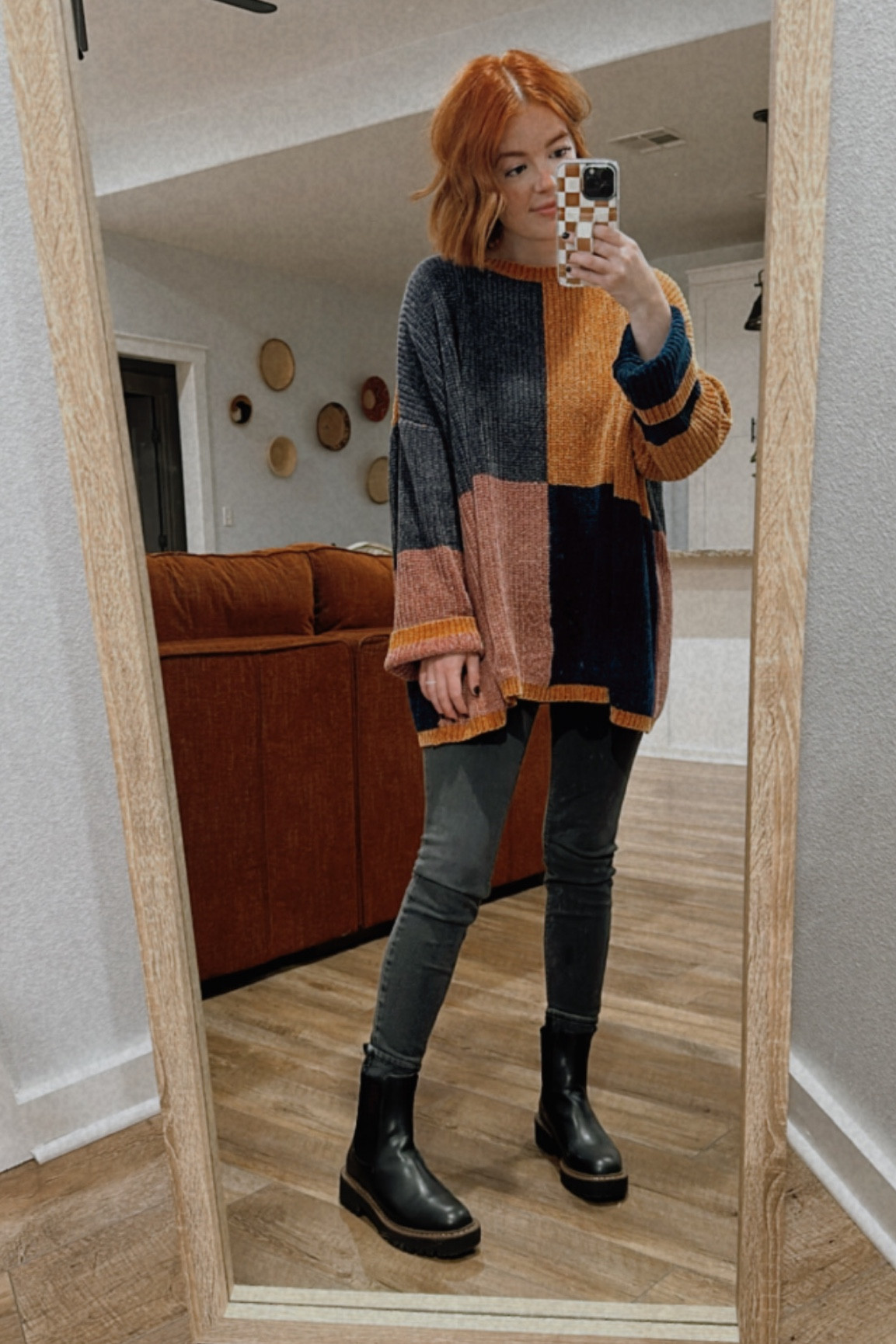 Amazon boots find and Madewell everyday gold earrings 🖤

#LTKshoecrush #LTKFind