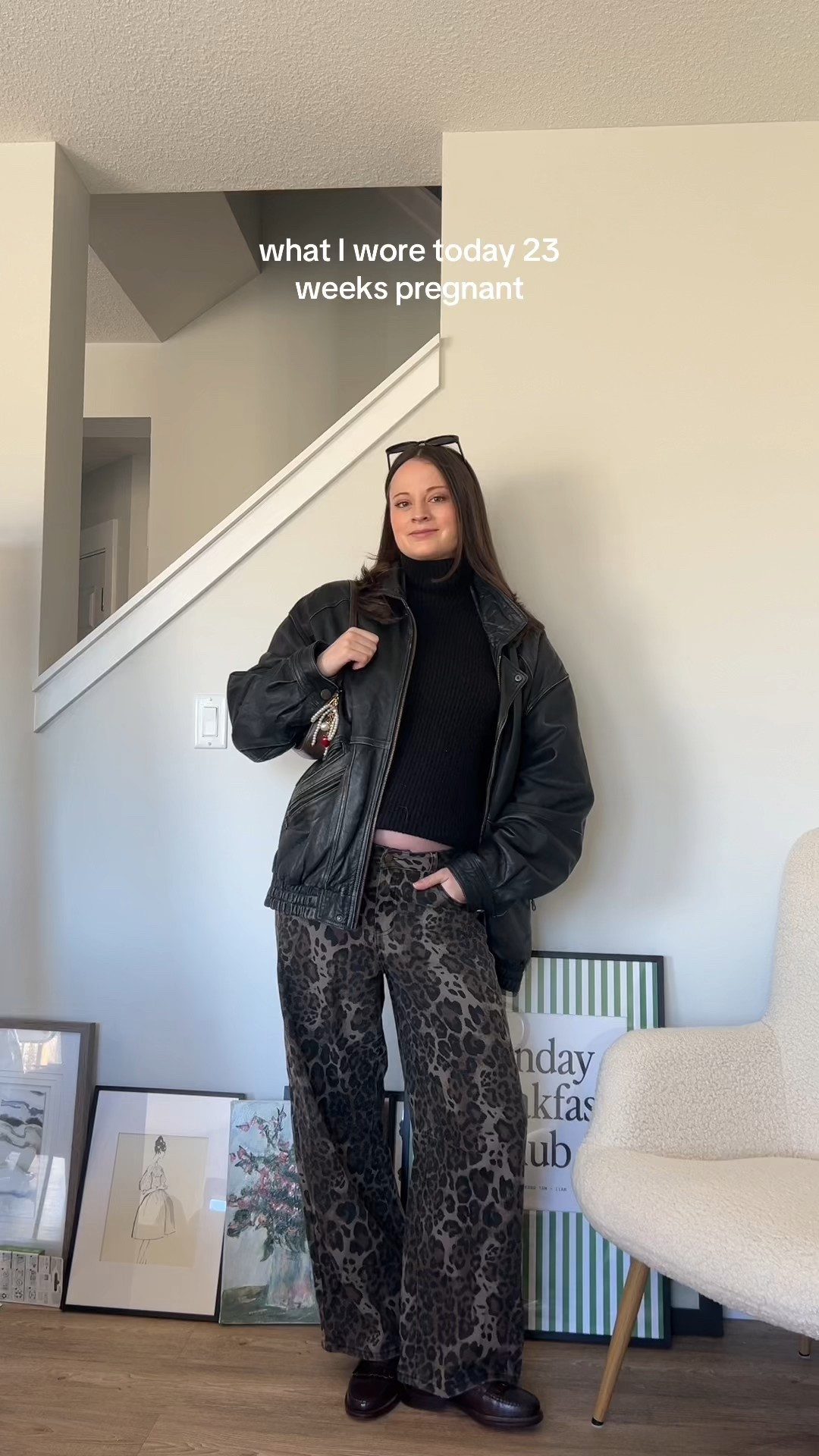 fall maternity outfit of the day! 

pregnant outfit, pregnancy outfit, pregnancy fashion, maternity fashion, bumpfit, leopard print pant, bomber jacket 

#LTKfall #LTKcanada #LTKwinter