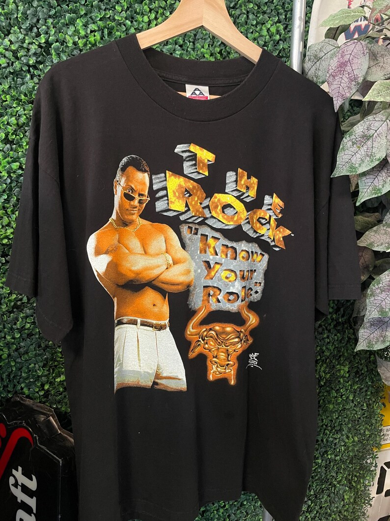 Vtg WWF THE ROCK Tshirt // 90s Vintage Sports Black Alternative Bull Know Your Role Large Xl Fade... | Etsy (US)