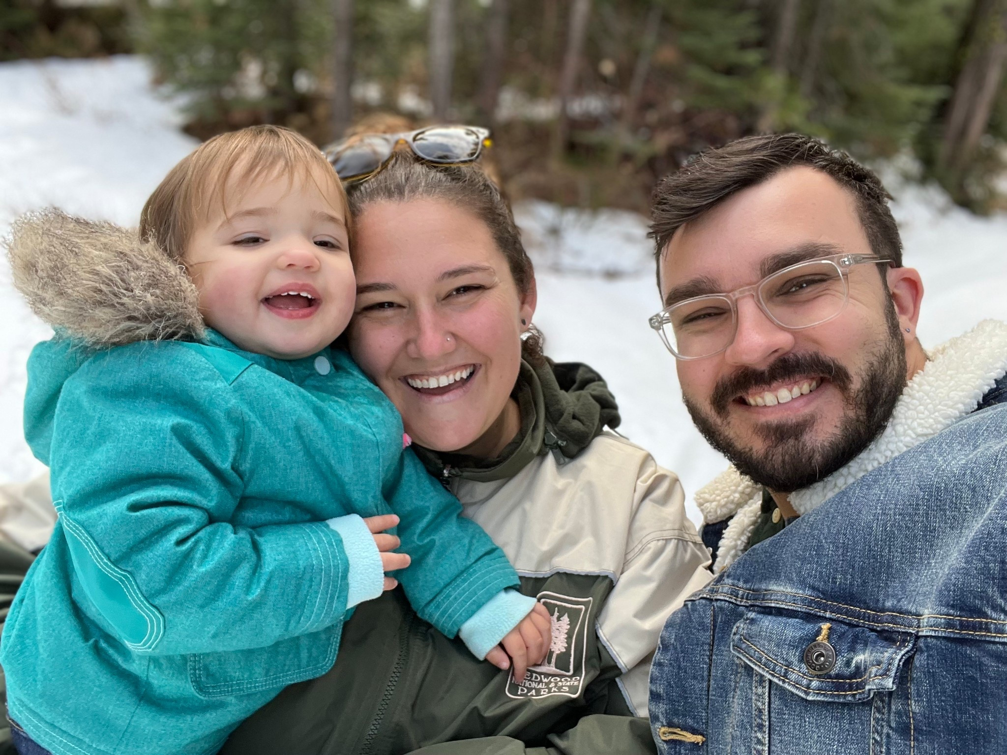 🌊Hi! My name is Hannah!🌊

🫧I am 33, live in Northern California, love anything and everything to do with basketball, and I am a proud chaotic ADHD mom of an awesome adventurous toddler. 🫧

☀️I love to be outdoors and active, and I’m finding my joy again after some weird health stuff including several pregnancy losses and a super scary ICU stay a few months after my daughter was born. ☀️

🌲Now I spend my days entertaining my little gal, exploring anywhere and everywhere, trying to keep up with the never ending tasks of motherhood and housekeeping, and getting myself healthy again for her. 🎄

🌻Thanks for joining me on this wild ride and I can’t wait to share this journey with you! 🌻
