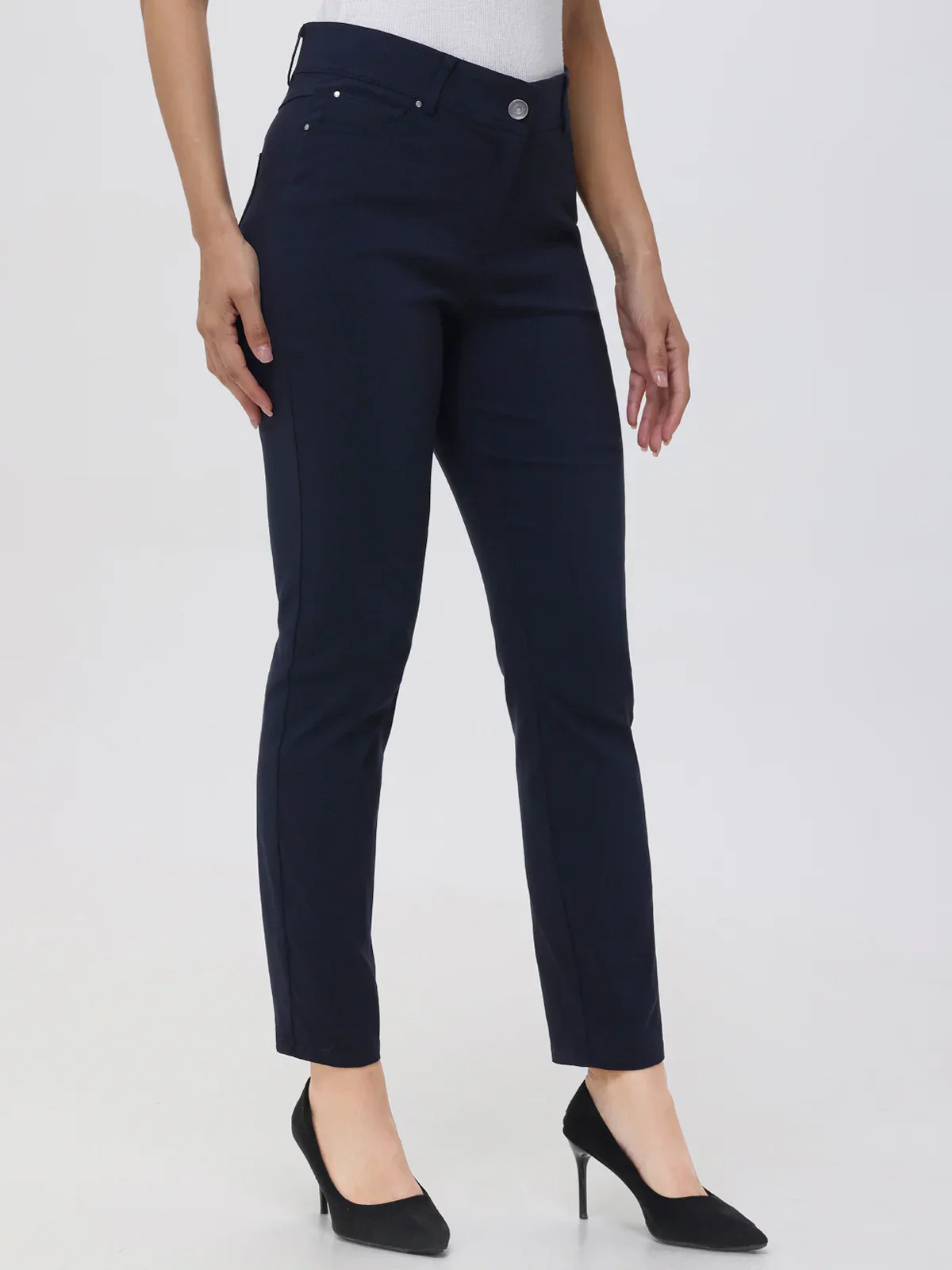 Ultra Stretch Straight Leg Pants \u2013 Vagabond Navy | 89th & Madison | 89th + Madison