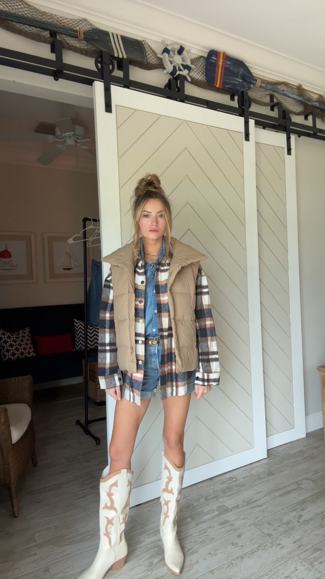 Styling my new Amazon puffer vest 

#LTKFindsUnder50 #LTKSeasonal #LTKWatchNow