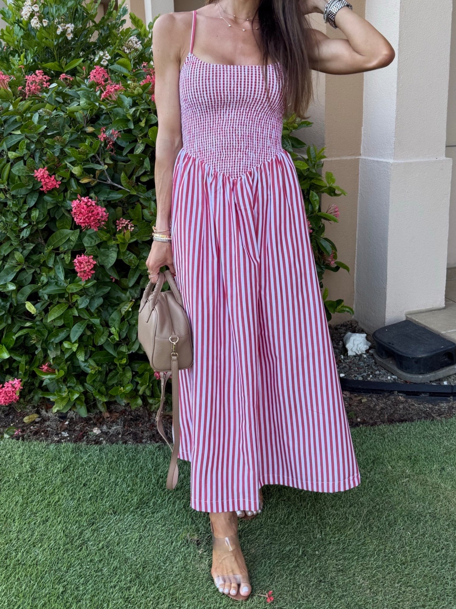 Spring dress outfit idea resort dress size xxsp 

#LTKPetite #LTKSaleAlert