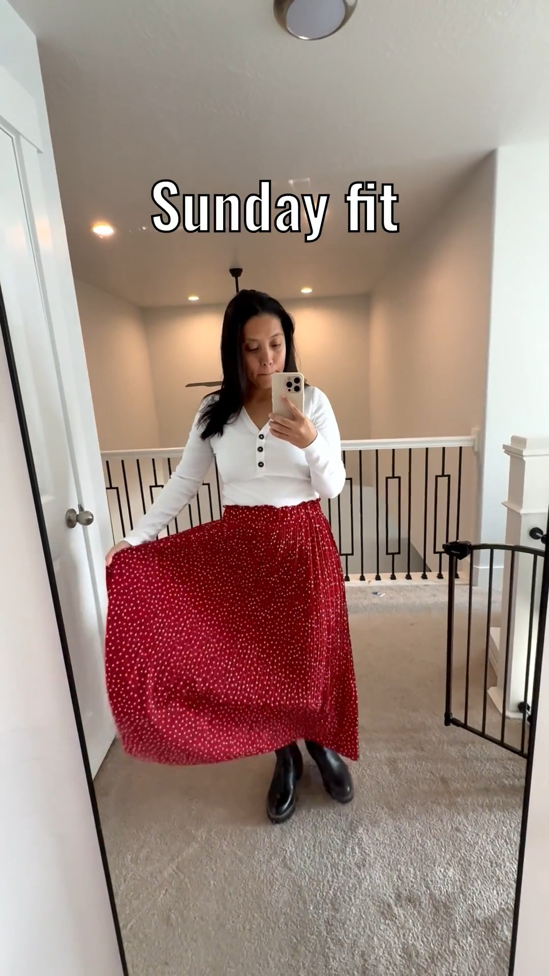 Another Sunday another fit check in front of my fave mirror. 


#LTKootd