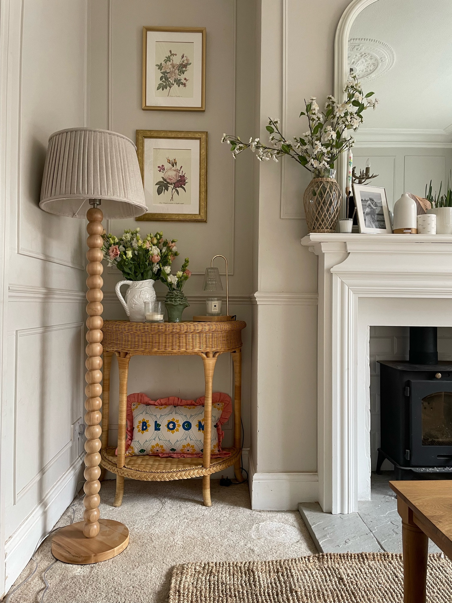 Living room styling 🌸

#LTKSeasonal #LTKunder50 #LTKhome