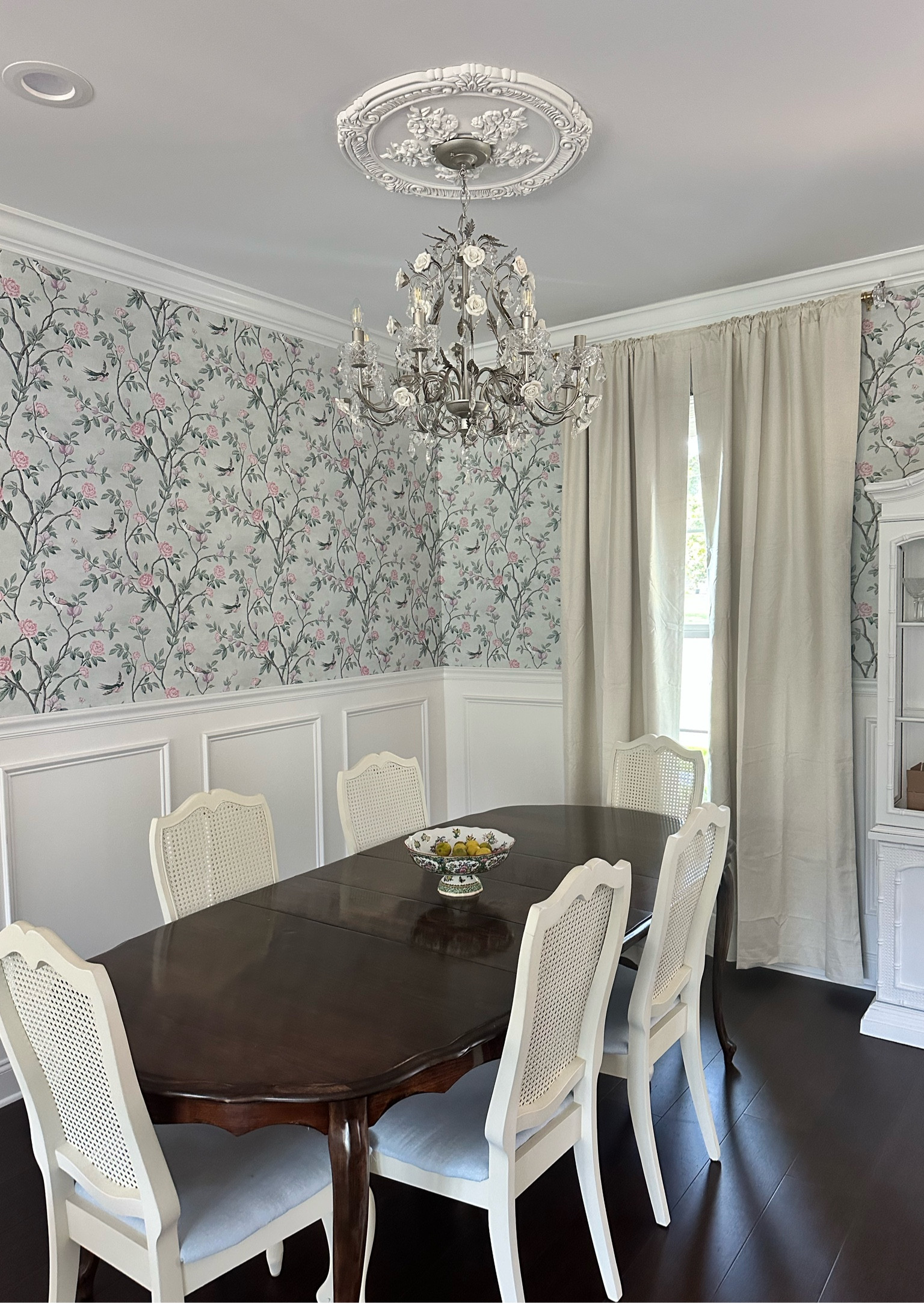 dining room details 🕊️

#LTKHome #LTKFamily #LTKSaleAlert