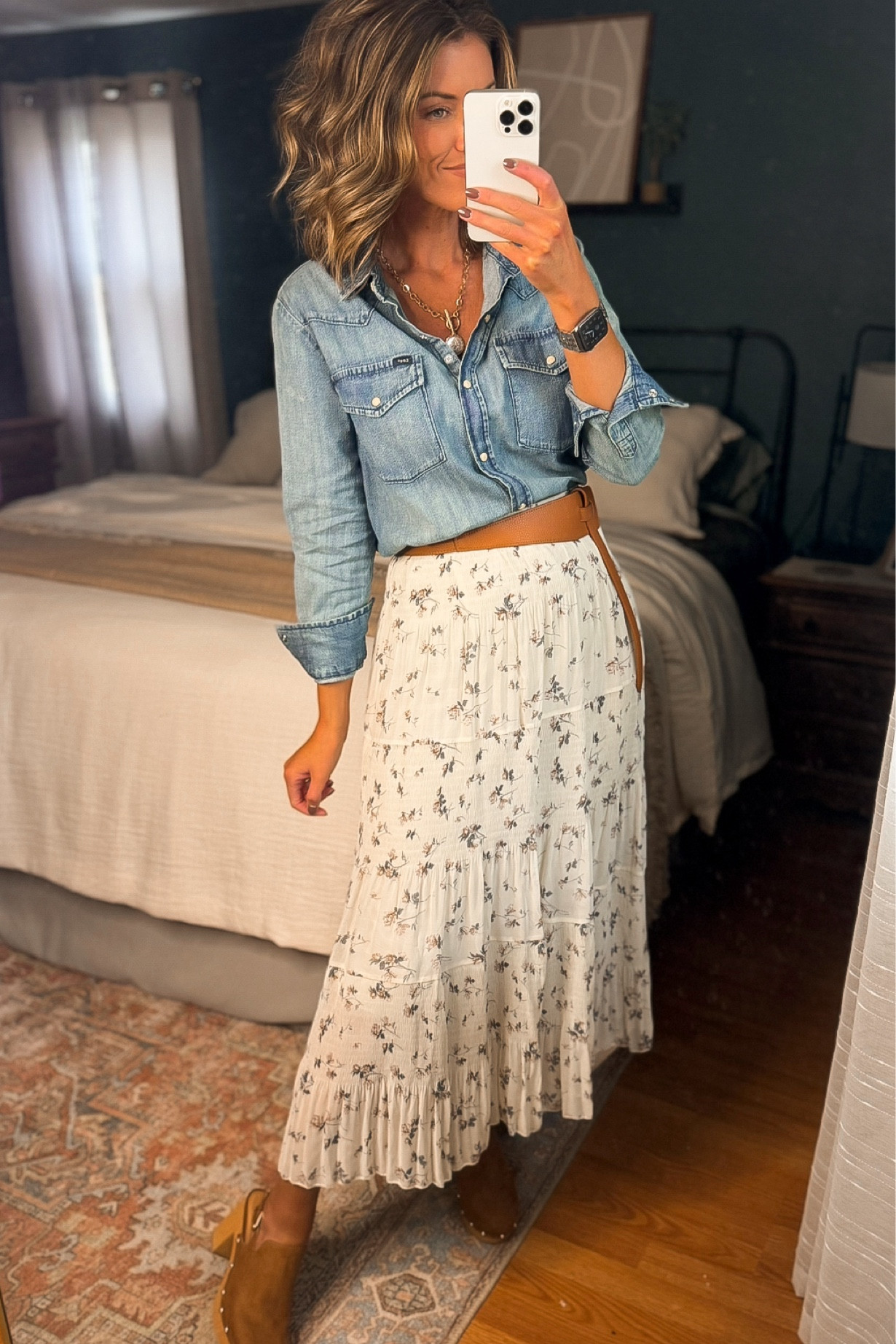 Pretty outfit idea for Fall family photos. 


#LTKStyleTip #LTKSeasonal