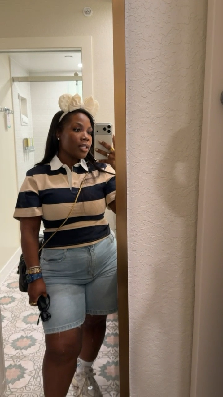 Disney outfit inspo 🤍

Such a good affordable outfit linked below 🙌🏾

Top: Size S

#LTKPetite #LTKTravel #LTKMidsize